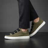 Andrea - Suede Sneakers med Elegant Spænde