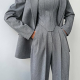 Irene | Tre-delt sæt med dobbeltknappet blazer i elegant design